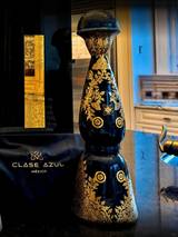 Clase Azul x Javier Gonzalez 1 of 15